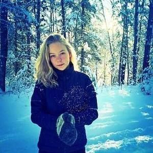 Meet your Posher, Annika